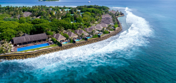 Luxury Dubai and the Maldives with Emirates Airlines