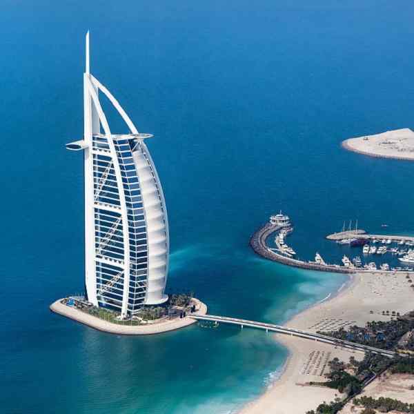 Discover Dubai Abu Dhabi and The Maldives