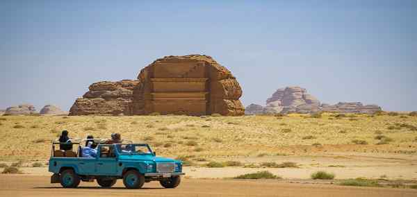 Highlights of UAE and Saudi Arabia